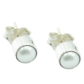 Lili Elegant Solitaire Stud Earrings for Everyday Wear